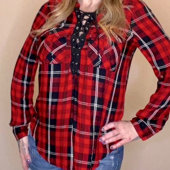 Express Top - Picture 3 of 14